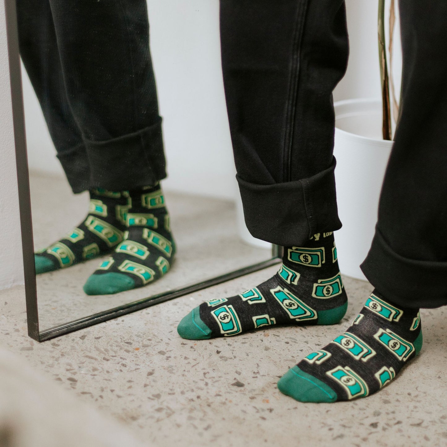Money Talks Bamboo Knit Socks