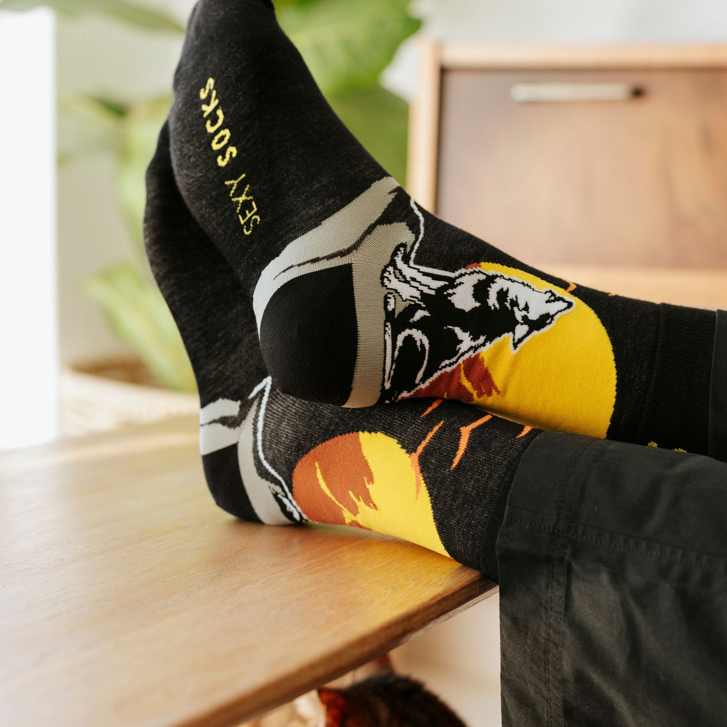 Wolfie Natural Bamboo Knit Socks