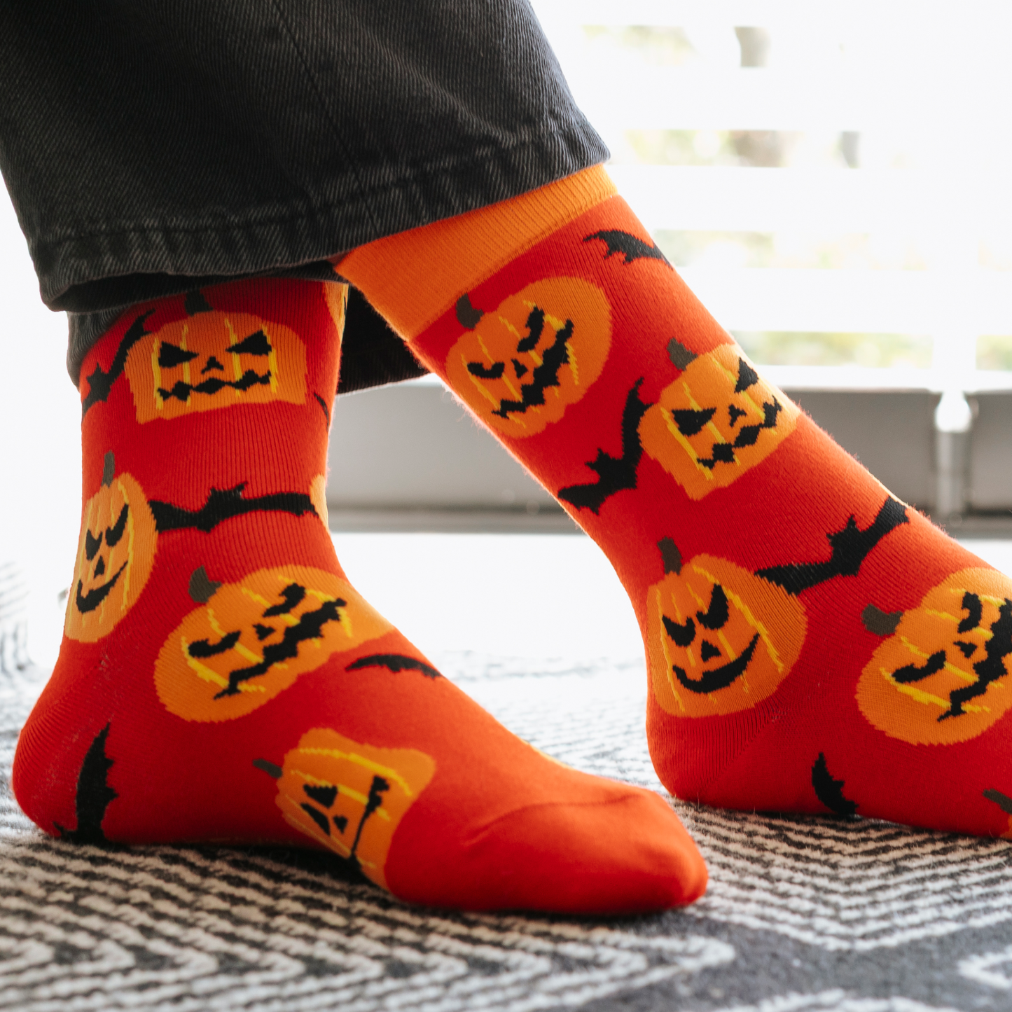 Jack-O Print Natural Bamboo Knit Socks